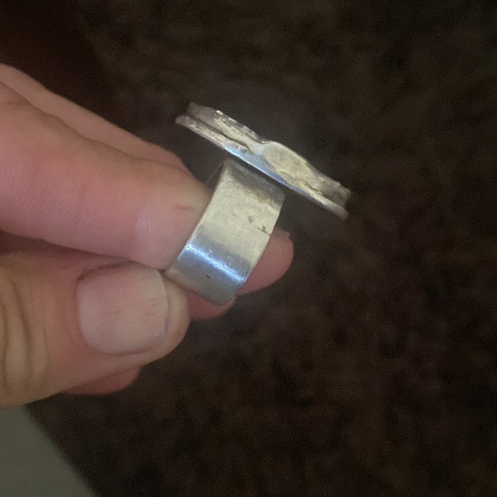 SOLD Turquoise and sterling silver ring - Picture 2 of 9